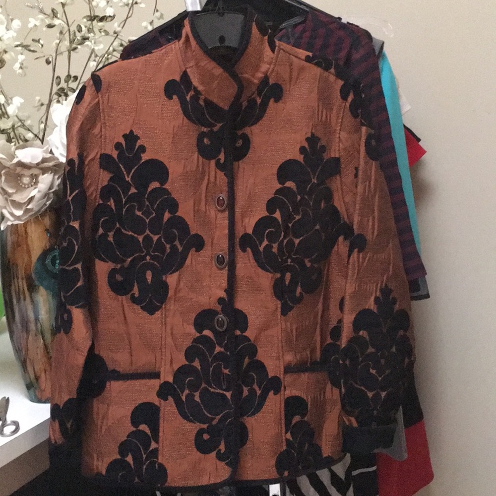Kangura BLACK tapestry blazer!